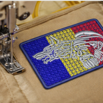 Patch Brodat Lup Dacic – Steagul României | Aplicare Termică sau Coasere